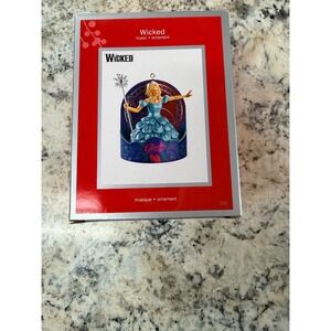 Wicked Musical Glinda Ornament American Greetings No One Mourns the Wicked 052B